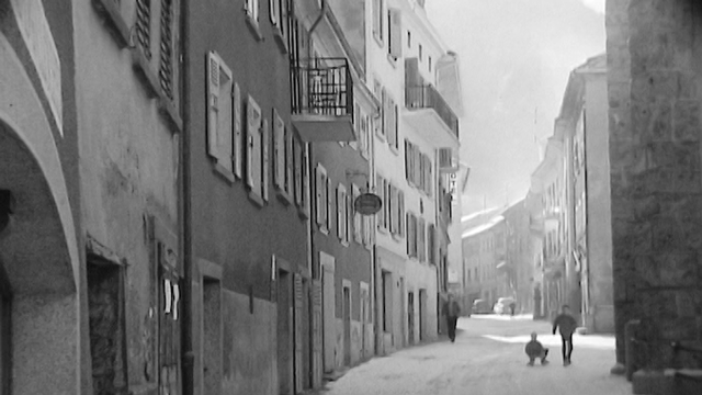 Le village d'Orsières en Valais en 1960. [RTS]