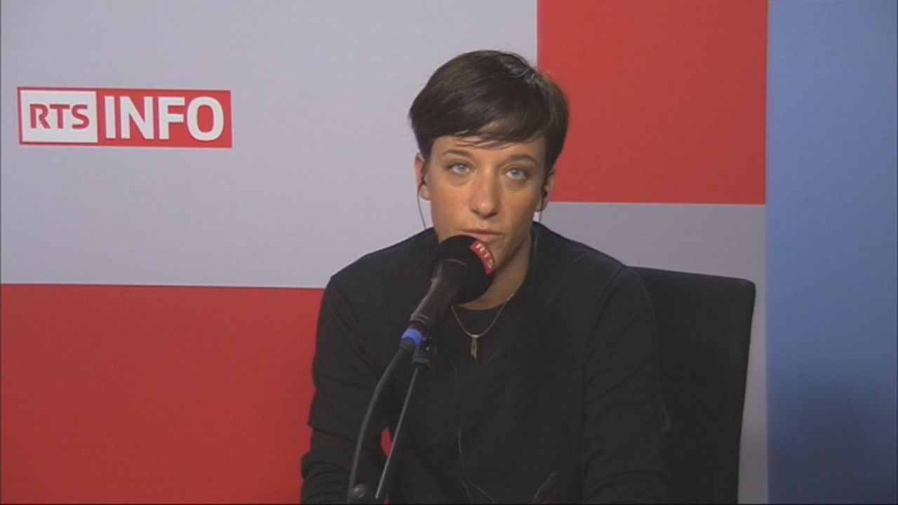La directrice du FIFDH Isabelle Gattiker évoque les tensions entre politique et cinéma à Cannes (vidéo) [RTS]