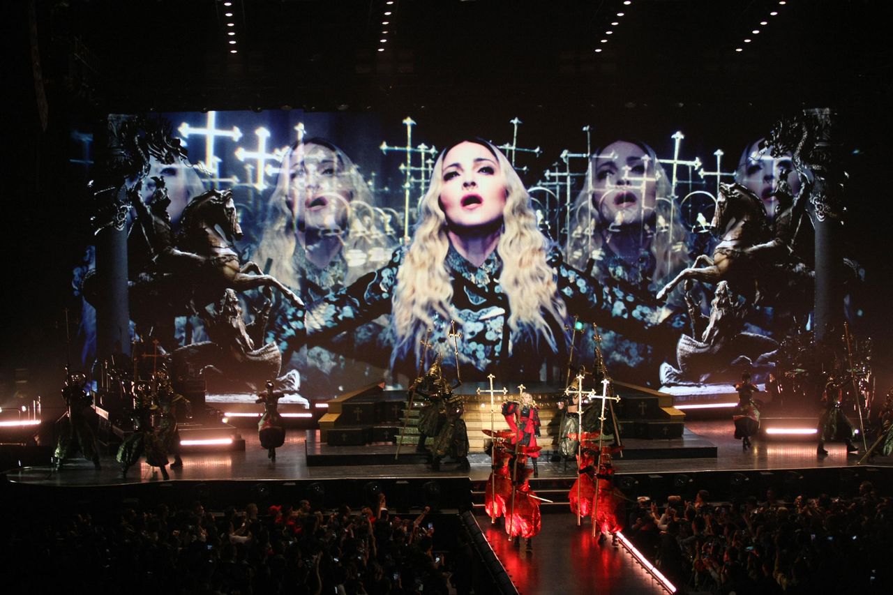 Divertissement Livres Non-fiction Arts & Divertissement Madonna L'icône de la Pop 