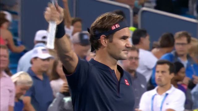 1-4, R.Federer (SUI) - S-Wawrinka (SUI) 6-7, 7-6, 6-2: grand format de la rencontre [RTS]