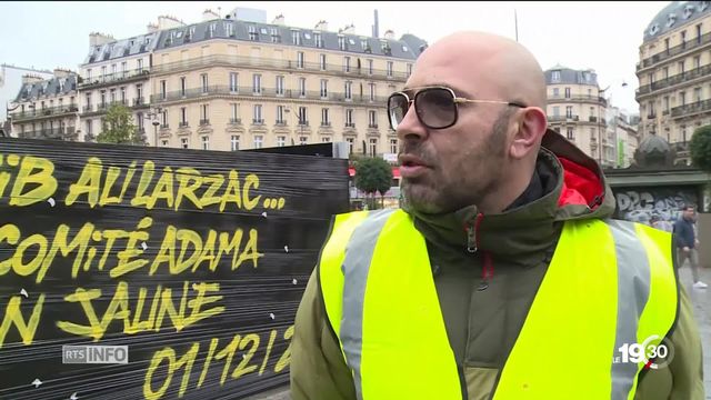 Le troisième samedi de mobilisation des gilets jaunes a été marqués par de nouveaux dérapages à Paris [RTS]