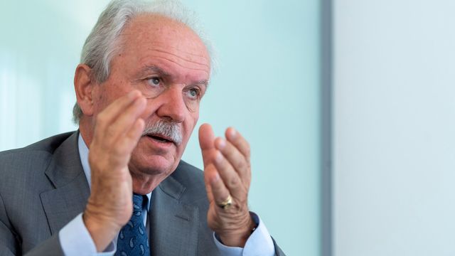 Jean Pierre Roth, ancien président de la Banque nationale suisse (BNS). [Martial Trezzini - Keystone]