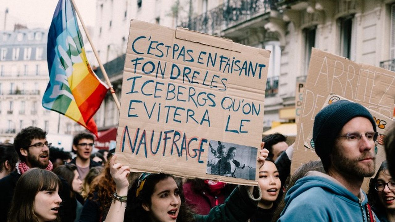 Plusieurs manifestations pour le climat se sont tenues ces derniers mois en France. [Benoit Durand / Hans Lucas - afp]