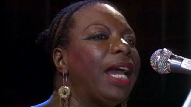 Nina Simone en concert à Montreux en 1990.