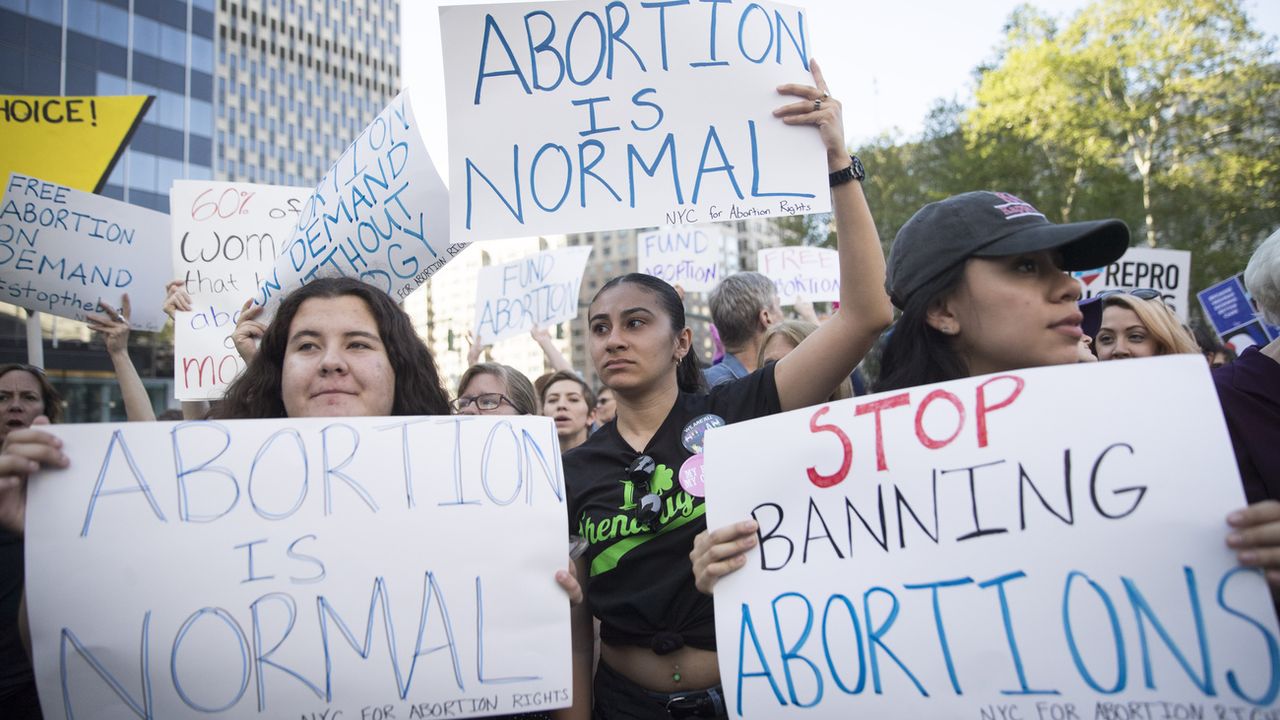 Les disparités en matière d'accès à l'avortement sont de plus en plus flagrantes aux Etats-Unis. [AP Photo/Mary Altaffer - Keystone]