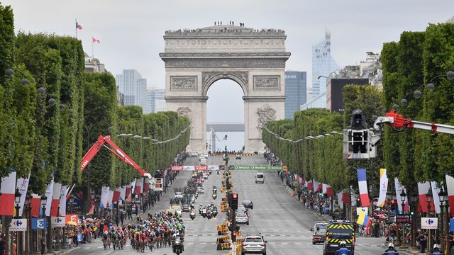 L'arrivée du Tour de France sur les Champs-Elysées. [Mustafa Yalcin - AFP]