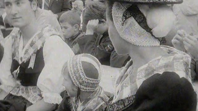 Les fêtes de la mi-été à Evolène, 1963.