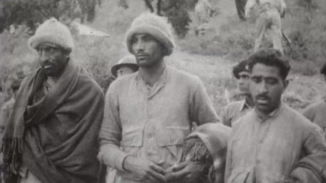 Combattants faits prisonniers par les Indiens au Cachemire, 1965. [RTS]