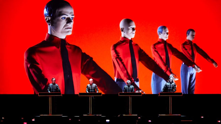Le groupe album Kraftwerk, pionnier de la musique électronique.