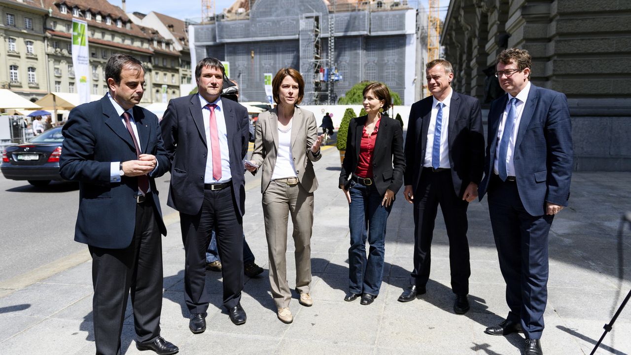 Les présidents de parti suisses sont-ils suffisamment rémunérés pour leur fonction? [Manuel Lopez - Keystone]