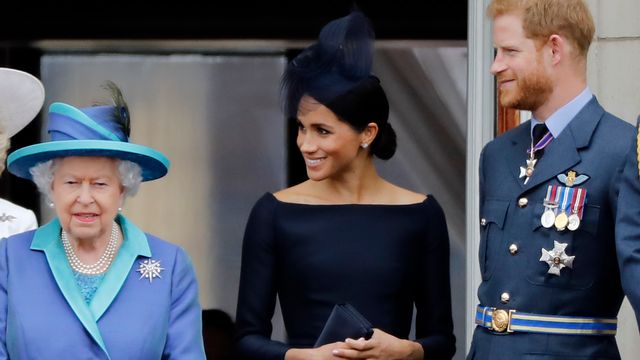 La reine Elizabeth II, Meghan et Harry, le 10 juillet 2018. [Tolga Akmen - afp]
