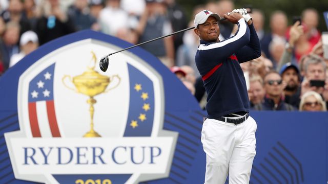 Les Etats-Unis, ici Tiger Woods, devront patienter encore un an avant de disputer la Ryder Cup. [Ian Langsdon - Keystone]