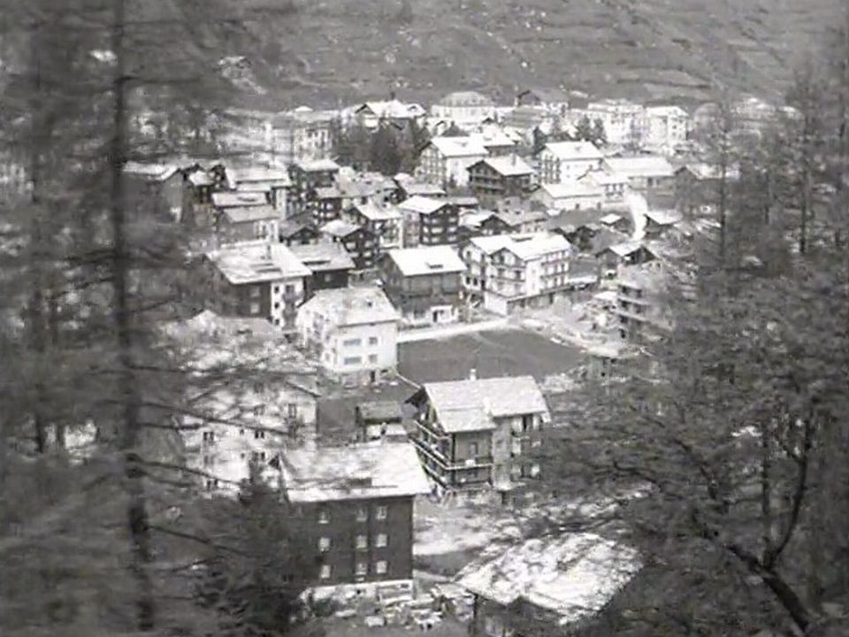 En 1963, la station valaisanne de Zermatt est touchée par une épidémie de fièvre typhoïde. [RTS]