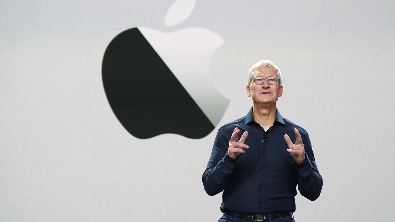 Apple affiche une santé de fer malgré la pandémie et fait de son patron Tim Cook un milliardaire. [Brooks Kraft/Apple Inc. - Keystone]