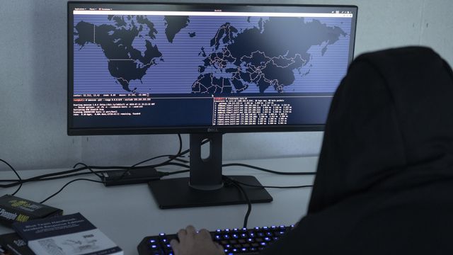 Un pirate informatique a été arrêté à Genève. [str - KEYSTONE]
