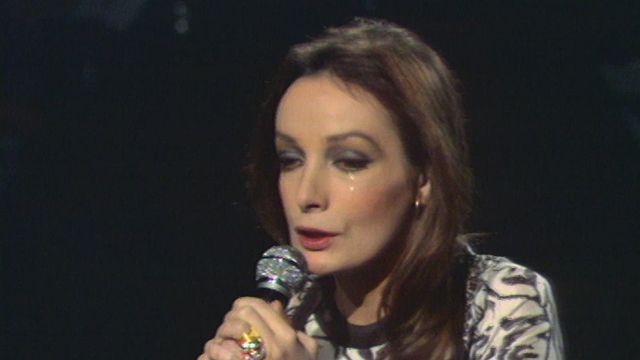 Marie Laforêt chante "Dites-lui" en 1972. [RTS]