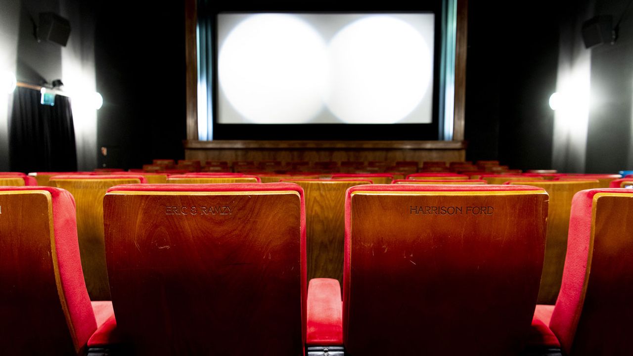 Une salle de projection du Cinéma Odéon à Morges. [Laurent Gillieron - Keystone]