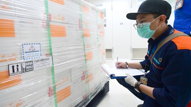 La Chine s'apprête à inonder l'Asie du Sud-Est de ses vaccins. [Keystone/AP]