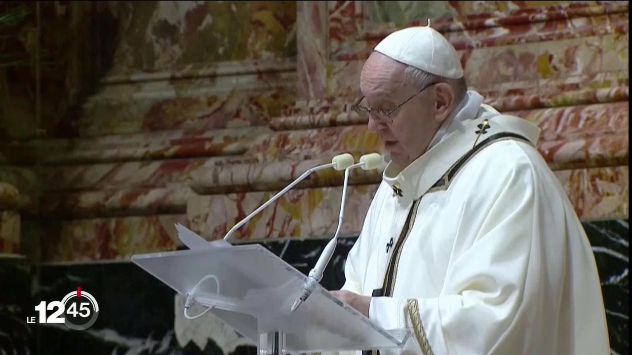 Le pape François a insisté dans son traditionnel message du jour de Noël sur "le besoin de fraternité" [RTS]