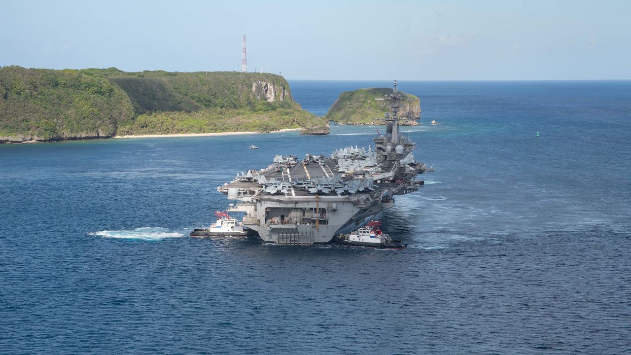 Le porte-avions américain USS Theodore Rossevelt est notamment déployé dans la mer de Chine du Sud. [Mass Communication Specialist Seaman Kaylianna Genier - Reuters/US Navy]
