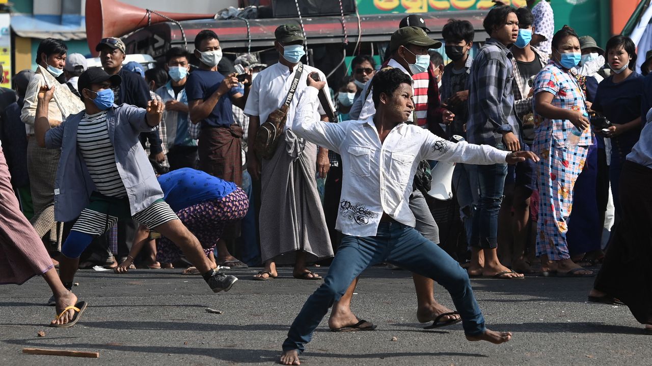 Les violences continuent dans la ville birmane de Rangoun. [Sai Aung Main - AFP]