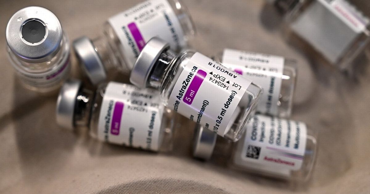 Le Danemark abandonne le vaccin d'AstraZeneca, une première en Europe - Le suivi du Covid dans le monde