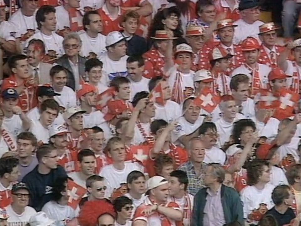 Supporters suisses à Wembley [RTS]