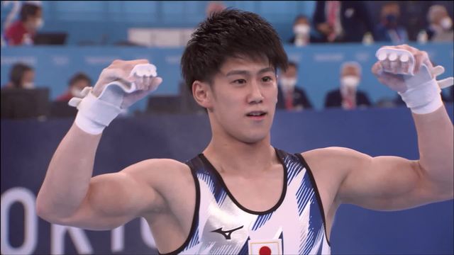 Gymnastique, barre fixe messieurs: Hashimoto (JPN) remporte la médaille d'or [RTS]