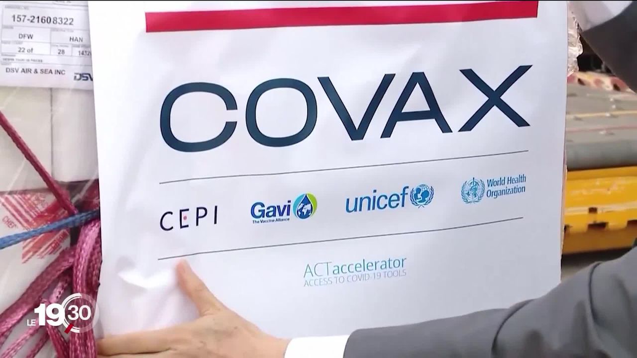 L'initiative Covax veut garantir un accès aux vaccins partout dans le monde. Les dons de vaccins de la Suisse tardent à partir [RTS]