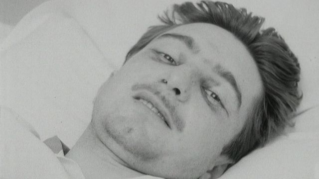 Jo Siffert après un accident en 1965. [RTS]