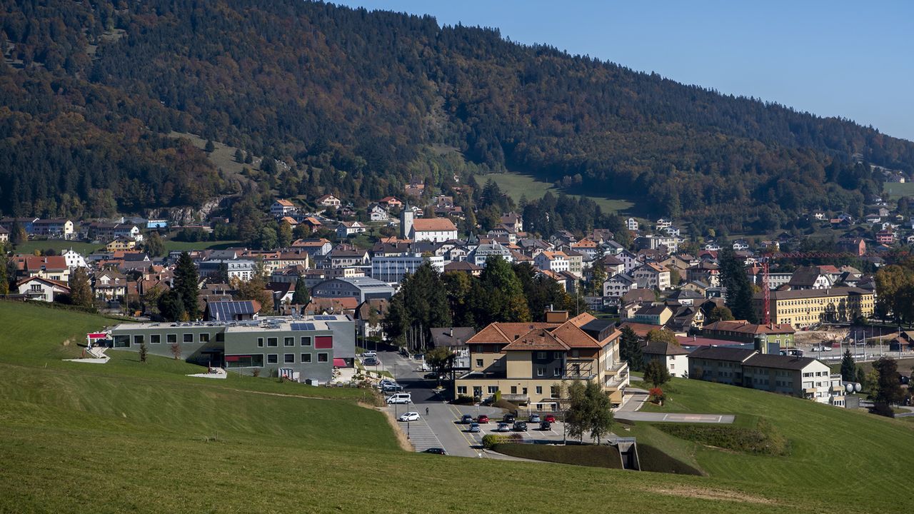 Une vue du village de Sainte-Croix, dans le Jura vaudois.  [Jean-Christophe Bott - Keystone]