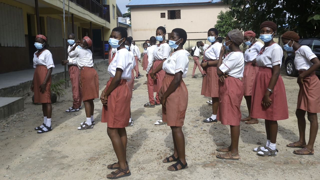 La crainte des enlèvements au Nigeria affecte particulièrement les écolières. [Sunday Alamba - AP/Keystone]