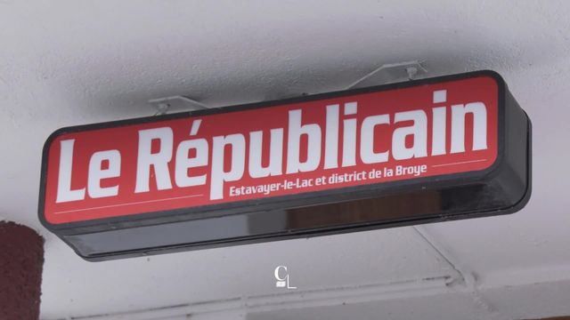 Le journal "Le Républicain" existe depuis 73 ans. Reportage dans la rédaction d’une véritable institution à Estavayer-le-Lac (FR) [RTS]