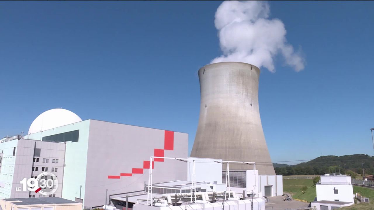 À contre-courant de la transition énergétique, l’UDC réclame la construction de nouvelles centrale nucléaires pour faire face à l’éventualité d’une pénurie d’électricité [RTS]
