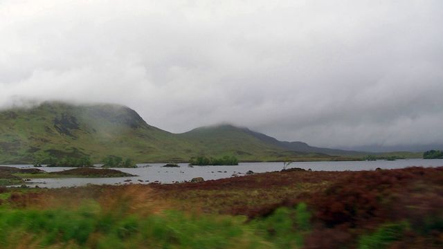 Une vue sur les Highlands écossais en juin 2006. [Norm Goldstein - AP Photo/Keystone]