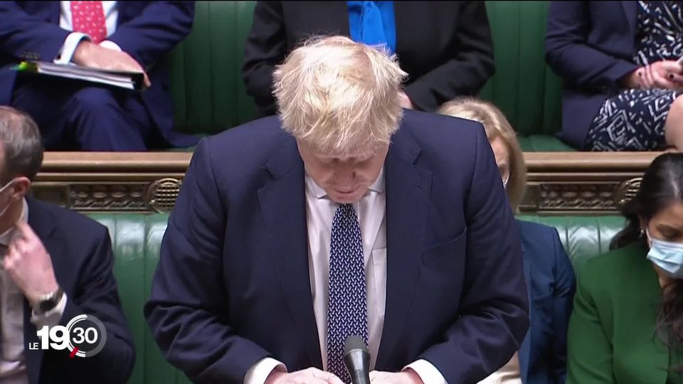 Boris Johnson meer dan ooit betrokken bij schandaal "Feestpoort" [RTS]