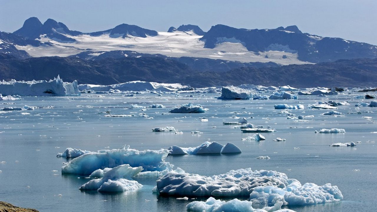 La calotte glaciaire du Groenland a perdu 4700 milliards de tonnes en 20 ans. [Philippe Roy - AFP]