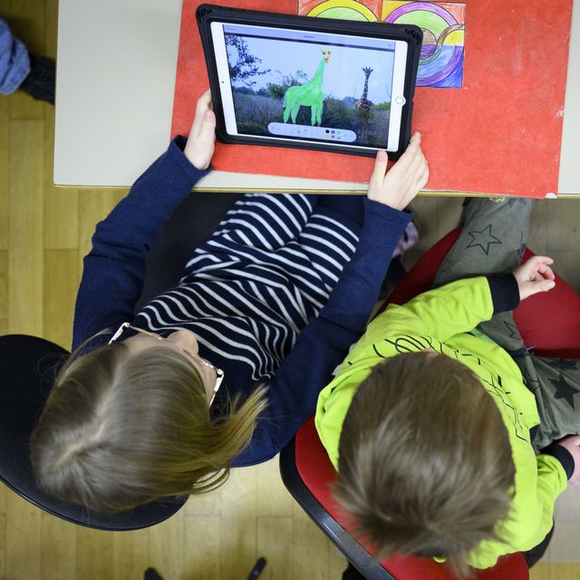 Tablettes numériques à l'école : une fausse bonne idée ?