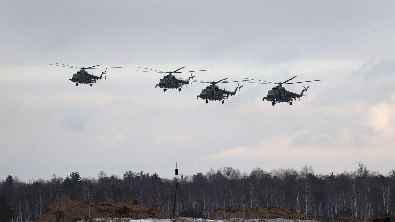 La Russie lance des manoeuvres militaires en Biélorussie en pleine crise ukrainienne. [Vadim Yakubyonok - reuters]