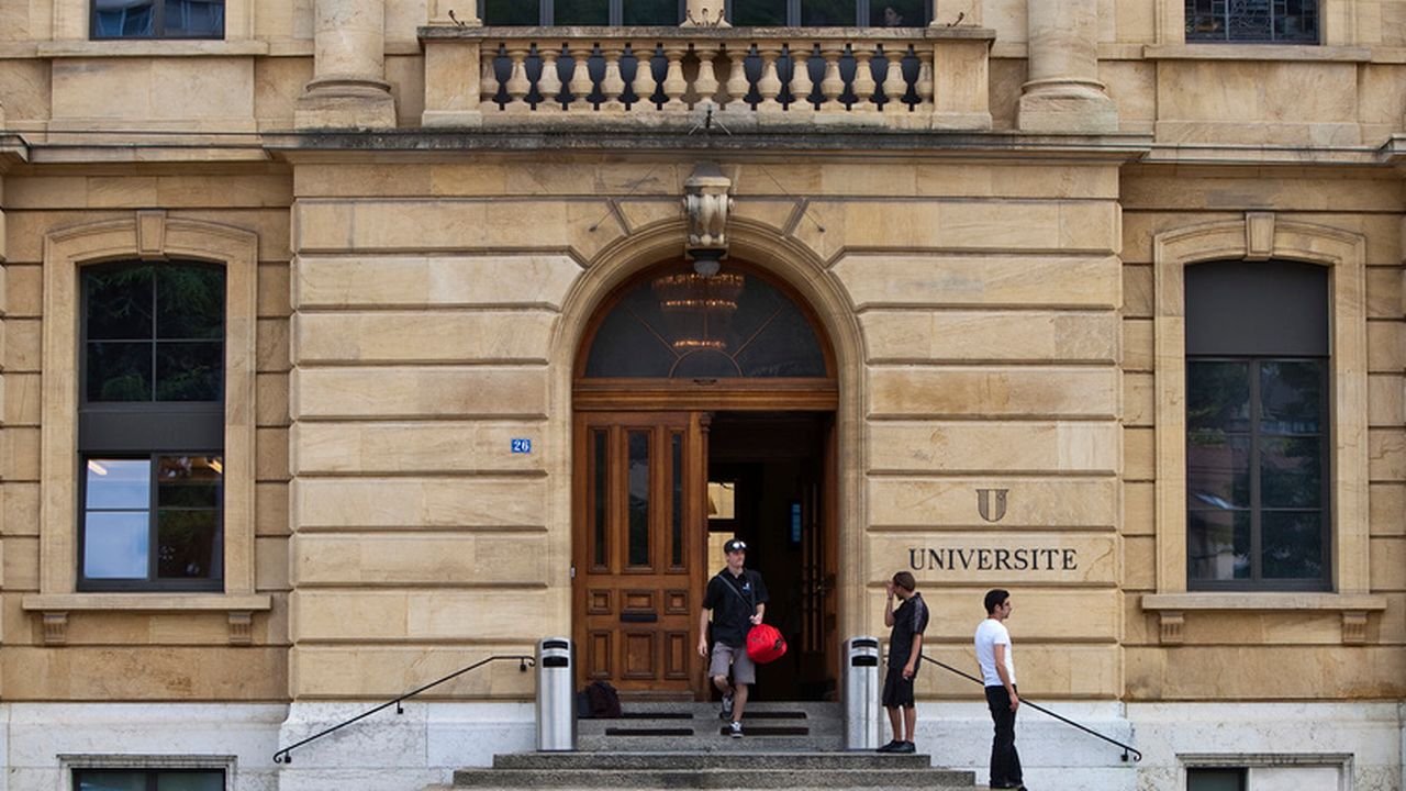 L'Université de Neuchâtel victime d'une attaque informatique. [Gaëtan Bally - Keystone]