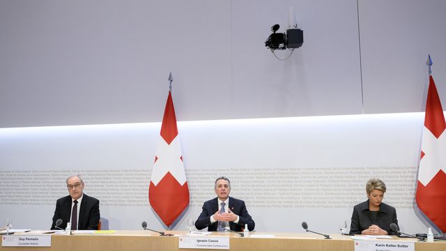 La Suisse adopte une ligne plus dure envers la Russie [Anthony Anex - Keystone]