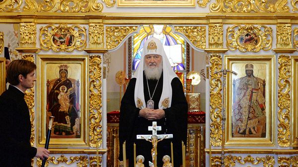 En Russie, des liens convergents entre le pouvoir et l'Eglise orthodoxe 9924096