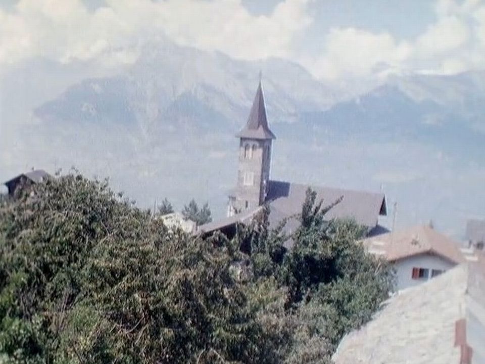 Le village de Veysonnaz en 1973. [RTS]