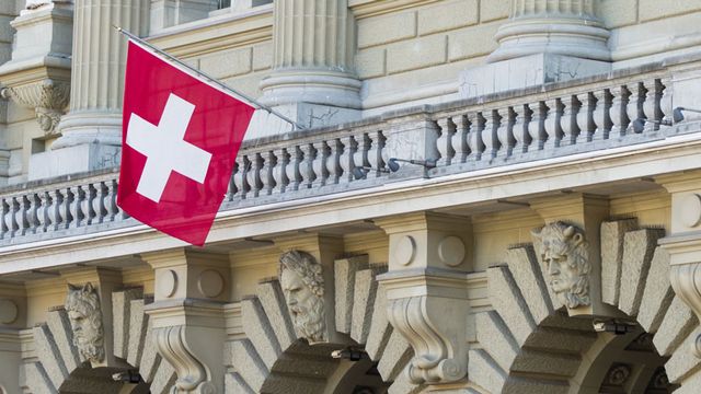 Banner du dossier RTS Découverte sur la neutralité suisse [william87 - depositphotos]