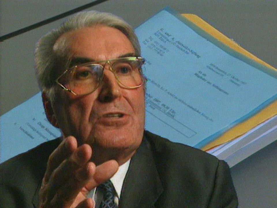 Pierre Arnold, ex-directeur de la Migros et membre de la Fondation Duttweiler, 1998. [RTS]