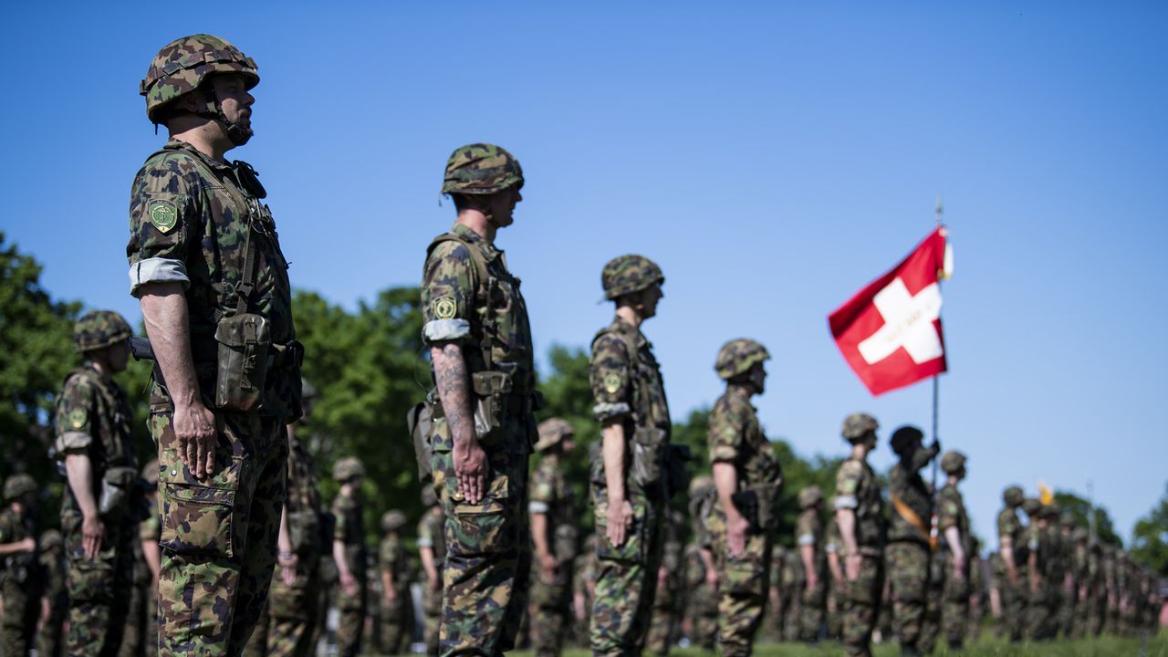 Des aumôniers juifs et musulmans entrent à l’Armée suisse. [Jean-Christophe Bott - Keystone]