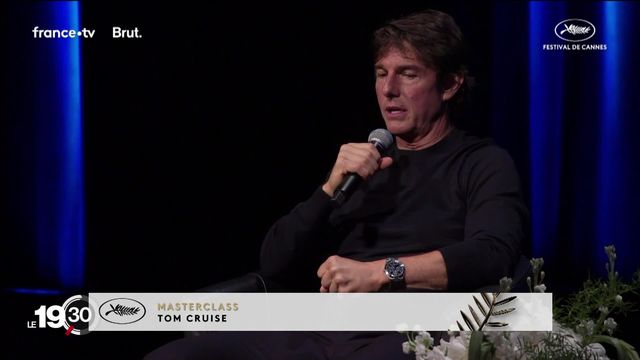 Tom Cruise, héros de Top Gun : Maverick, crée la sensation sur la Croisette. [RTS]