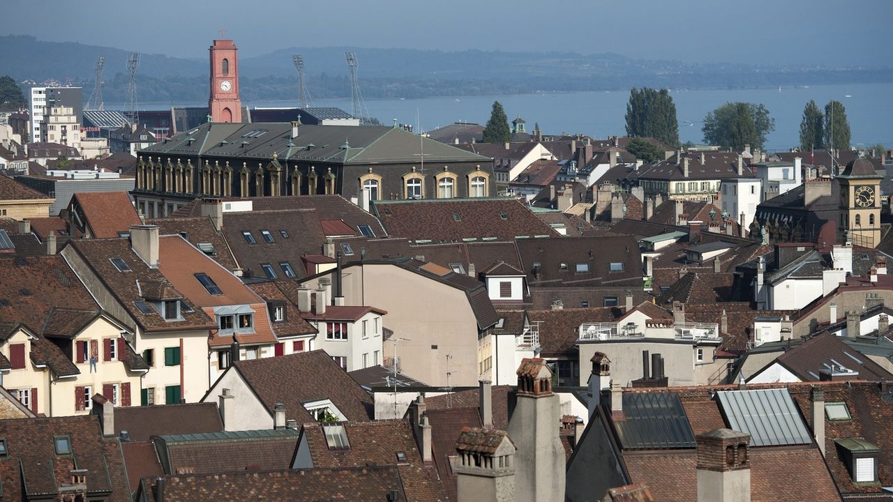 Neuchâtel revoit son dispositif pour gérer les conflits en zone urbaine. [Laurent Gillieron - Keystone]