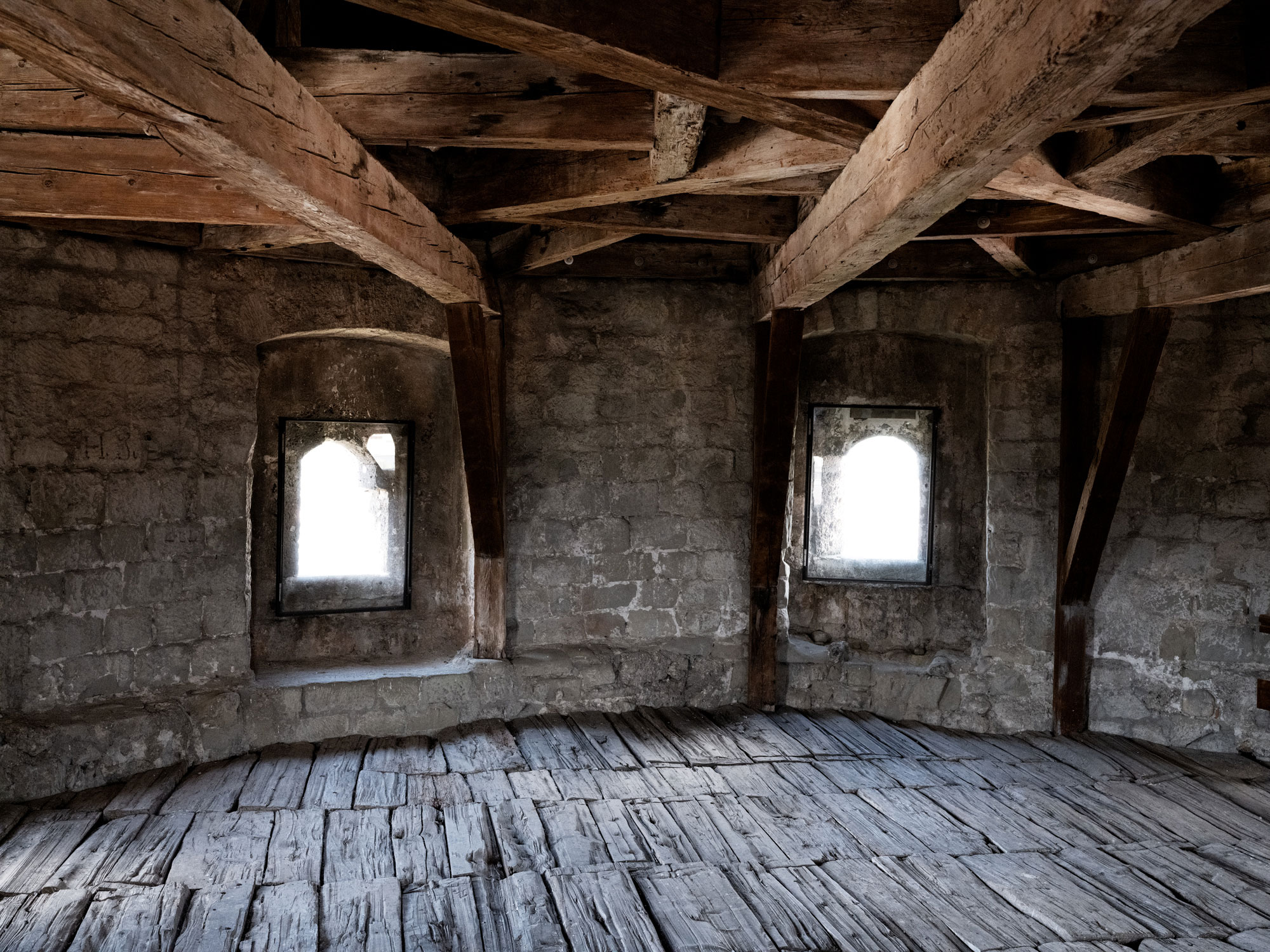 Vue de l'intérieur d'une tour du château d'Yverdon.