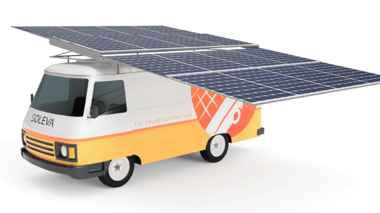 Avec des panneaux solaires sur un van, des ingénieurs veulent voyager durable. [Soleva - https://soleva.org/]